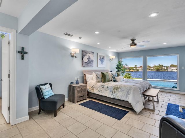 2882 Dominique Drive, Galveston, TX 77551