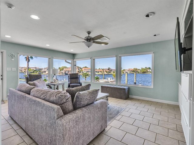2882 Dominique Drive, Galveston, TX 77551