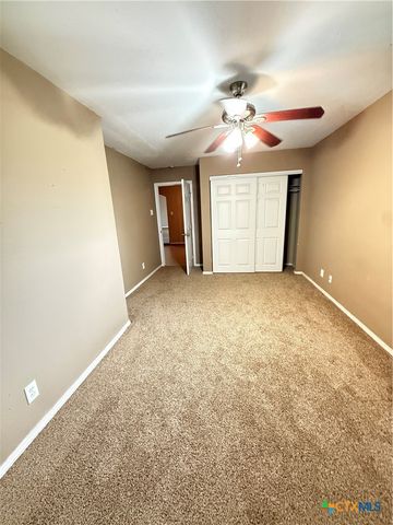 256 County Road 481, Gonzales, TX 78629