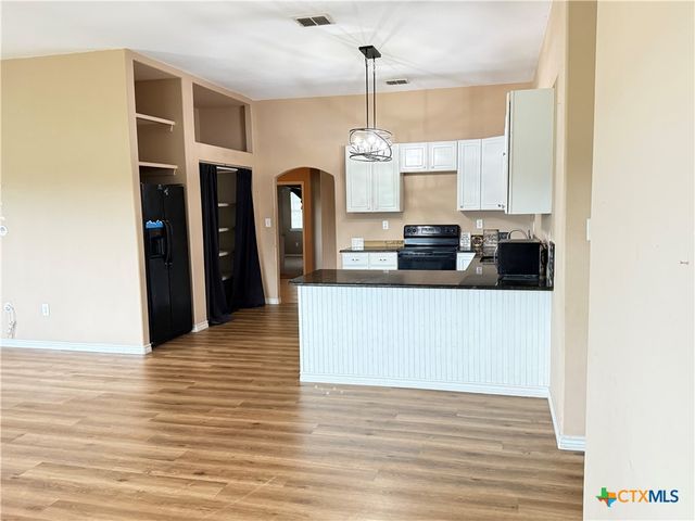 256 County Road 481, Gonzales, TX 78629