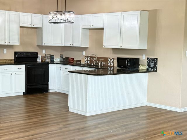 256 County Road 481, Gonzales, TX 78629