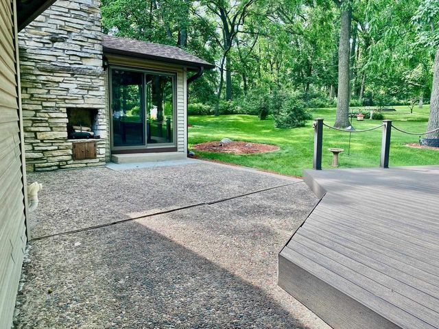 5572 Stable View Lane, Fitchburg, WI 53575