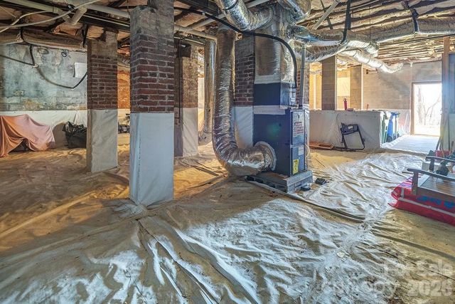 54 N Liberty Street, Asheville, NC 28801