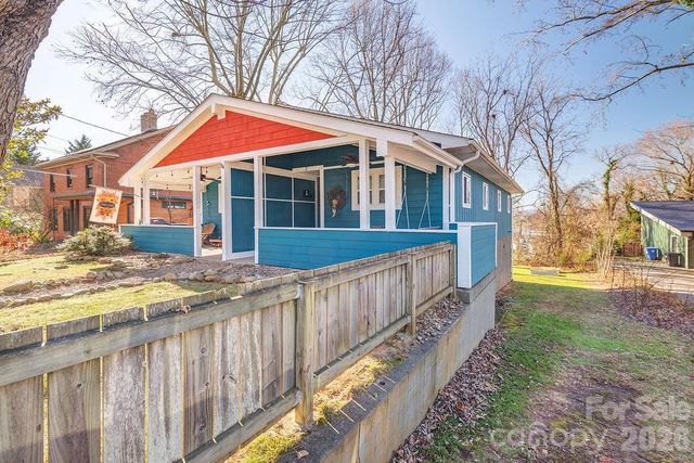 54 N Liberty Street, Asheville, NC 28801