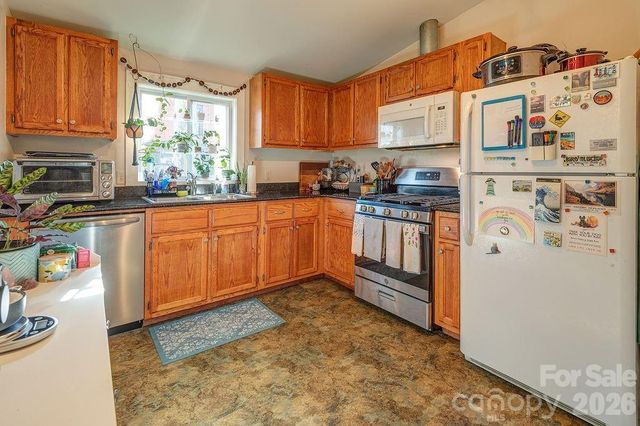 54 N Liberty Street, Asheville, NC 28801