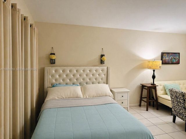 271 NW 177th St B-207, Miami Gardens, FL 33169