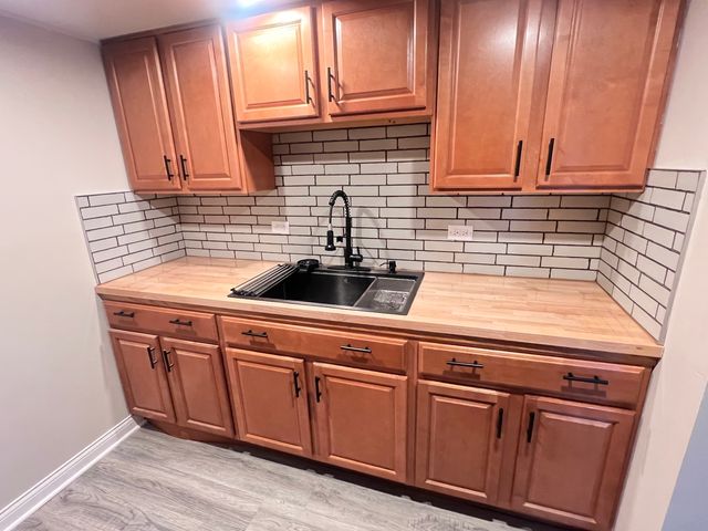 3240 N Manor Drive 130, Lansing, IL 60438