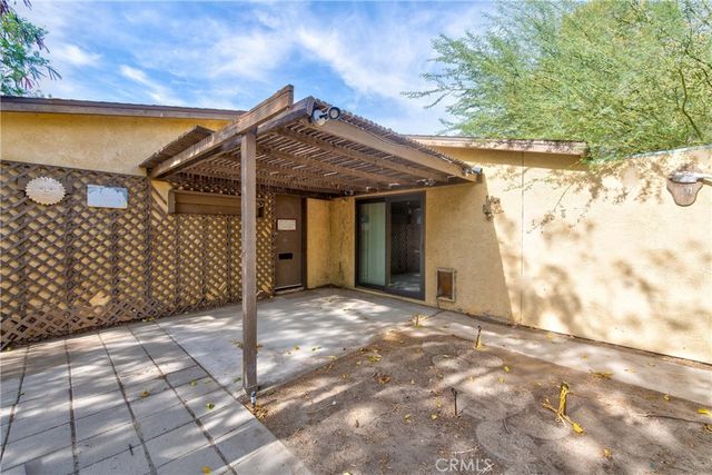2302 E Wayne, Palm Springs, CA 92262
