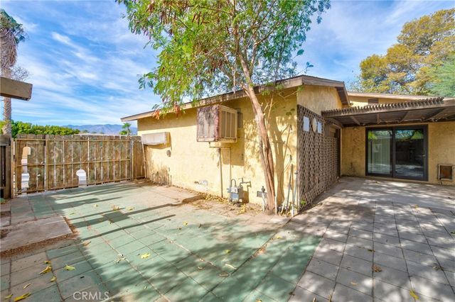 2302 E Wayne, Palm Springs, CA 92262
