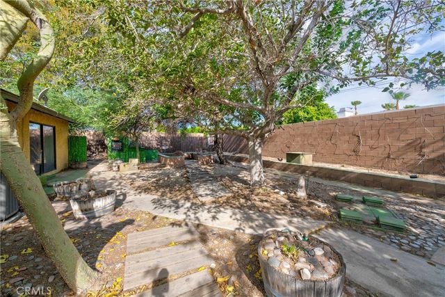 2302 E Wayne, Palm Springs, CA 92262