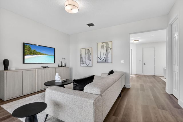 7673 Corkwood Avenue, Boynton Beach, FL 33437