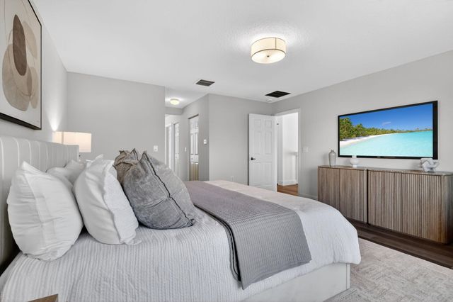 7673 Corkwood Avenue, Boynton Beach, FL 33437