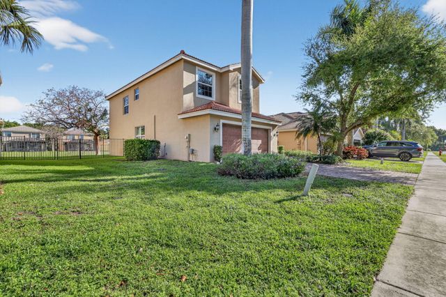 7673 Corkwood Avenue, Boynton Beach, FL 33437