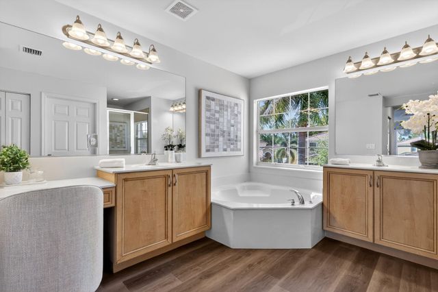 7673 Corkwood Avenue, Boynton Beach, FL 33437