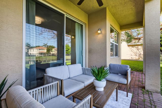 7673 Corkwood Avenue, Boynton Beach, FL 33437