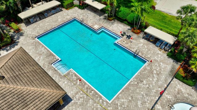 7673 Corkwood Avenue, Boynton Beach, FL 33437