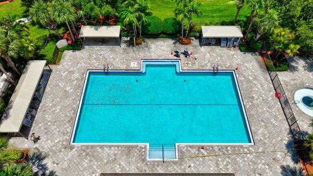 7673 Corkwood Avenue, Boynton Beach, FL 33437