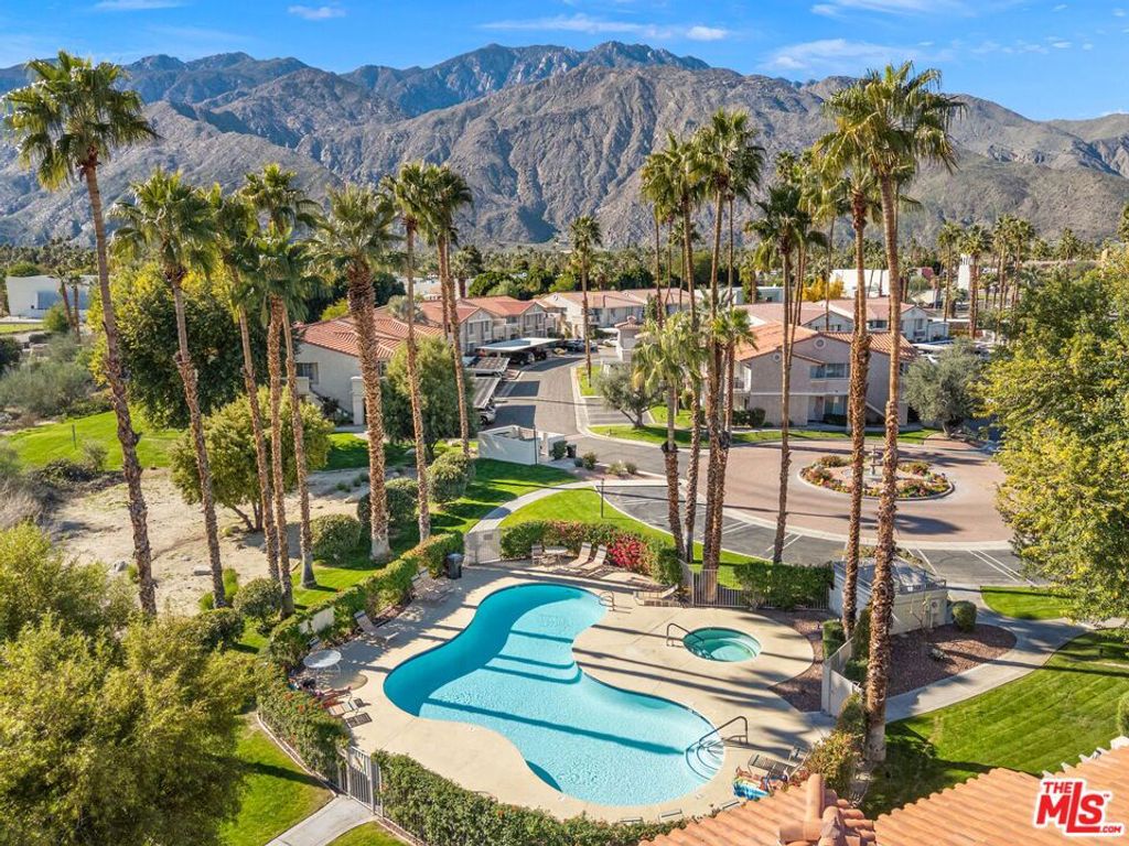 2001 E Camino Parocela K79, Palm Springs, CA 92264