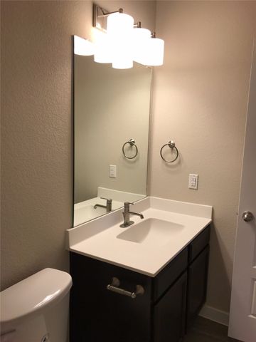 906 Skyview Drive, Midlothian, TX 76065