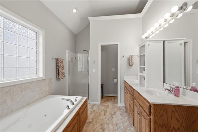 19617 E 18TH Terrace S, Independence, MO 64057