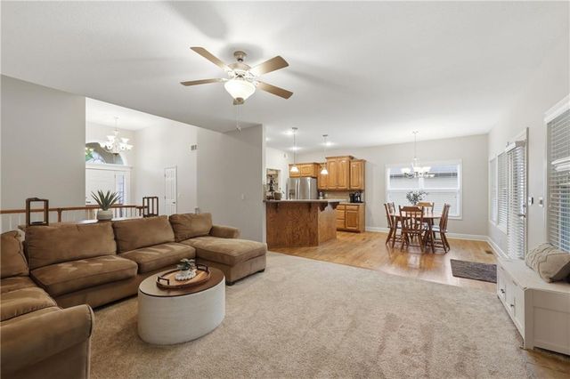 19617 E 18TH Terrace S, Independence, MO 64057