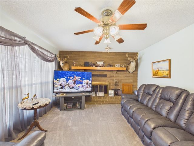 803 SW 2nd Street, Bentonville, AR 72712
