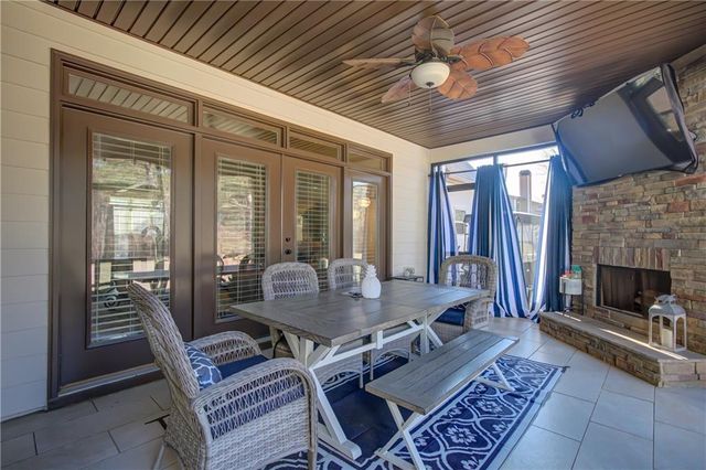 65 Fox Hall Crossing W, Senoia, GA 30276