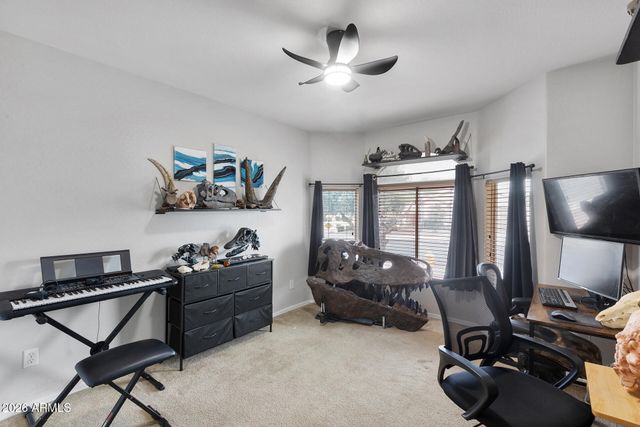 936 E MONTOYA Lane, Phoenix, AZ 85024