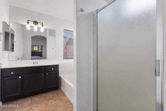 936 E MONTOYA Lane, Phoenix, AZ 85024