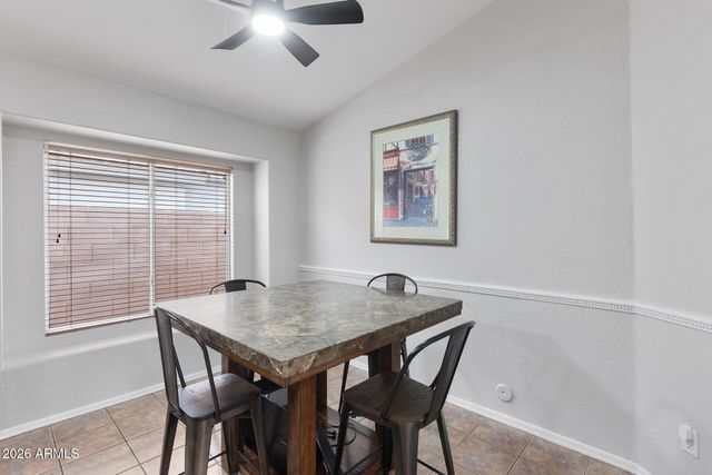 936 E MONTOYA Lane, Phoenix, AZ 85024