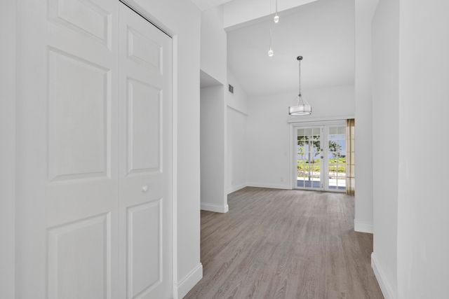 12691 N 40th St Street N, The Acreage, FL 33411
