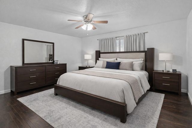 1117 Southampton Street, Angleton, TX 77515