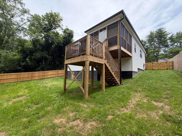 1115 Rockway Drive, Chattanooga, TN 37411