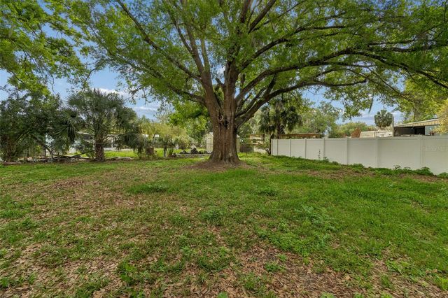 4505 ESTATE DRIVE, Plant City, FL 33567