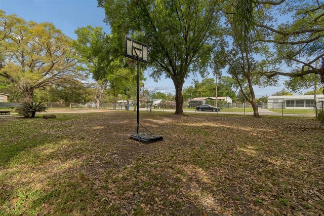 4505 ESTATE DRIVE, Plant City, FL 33567