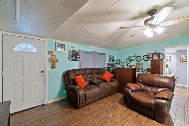 4505 ESTATE DRIVE, Plant City, FL 33567