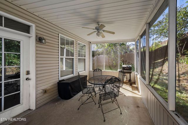2501 Ancient Oak Lane, Knoxville, TN 37931