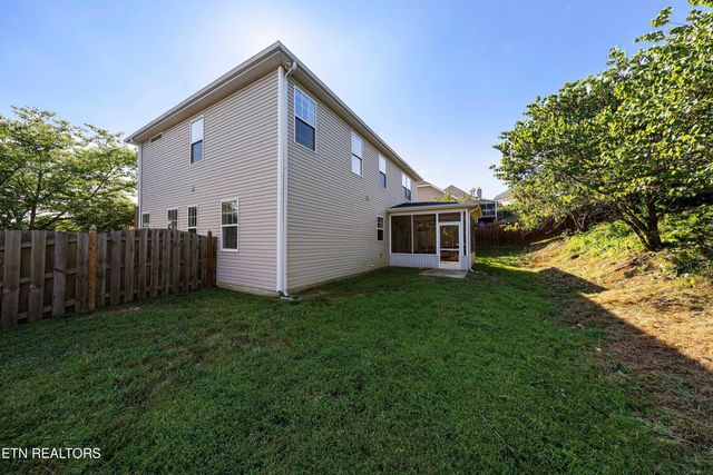 2501 Ancient Oak Lane, Knoxville, TN 37931