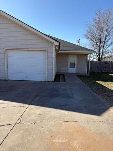 715 43rd Street, 1&2 1&2, Lubbock, TX 79404
