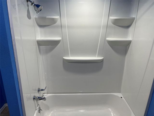 8302 Coastway Lane, Houston, TX 77075