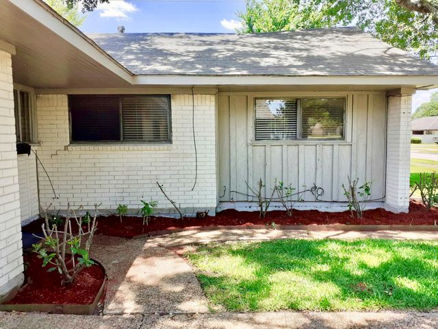 8302 Coastway Lane, Houston, TX 77075