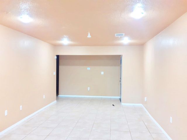 8302 Coastway Lane, Houston, TX 77075