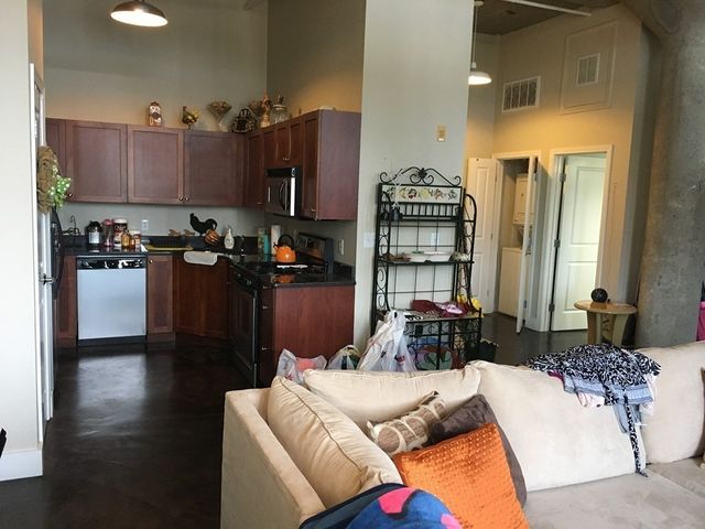 21 Illinois St 403, Worcester, MA 01610