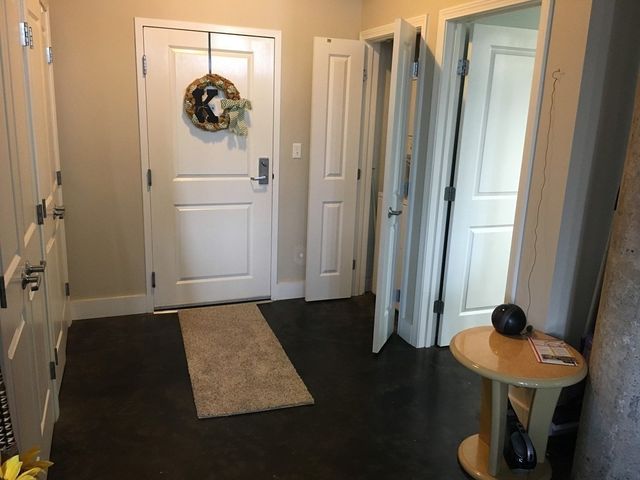 21 Illinois St 403, Worcester, MA 01610