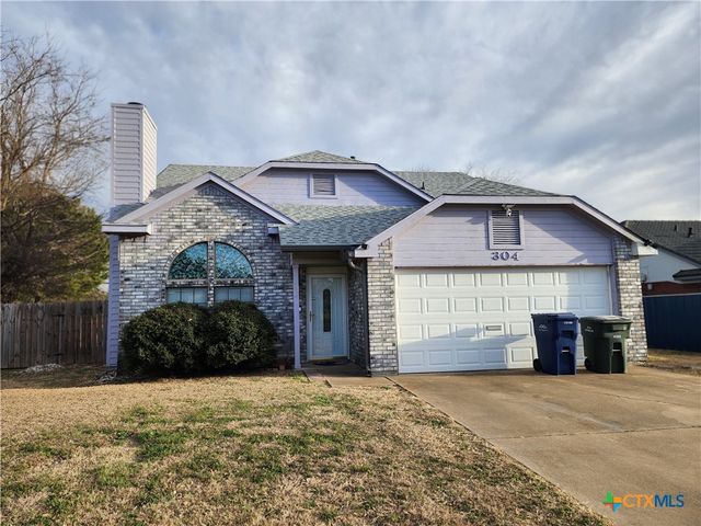 304 E Hogan Drive, Copperas Cove, TX 76522