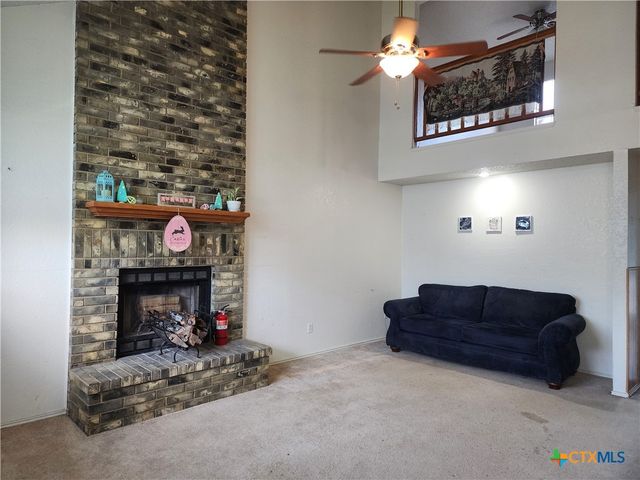 304 E Hogan Drive, Copperas Cove, TX 76522