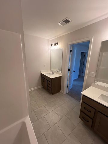 1795 Solamere Court, Auburn, AL 36832