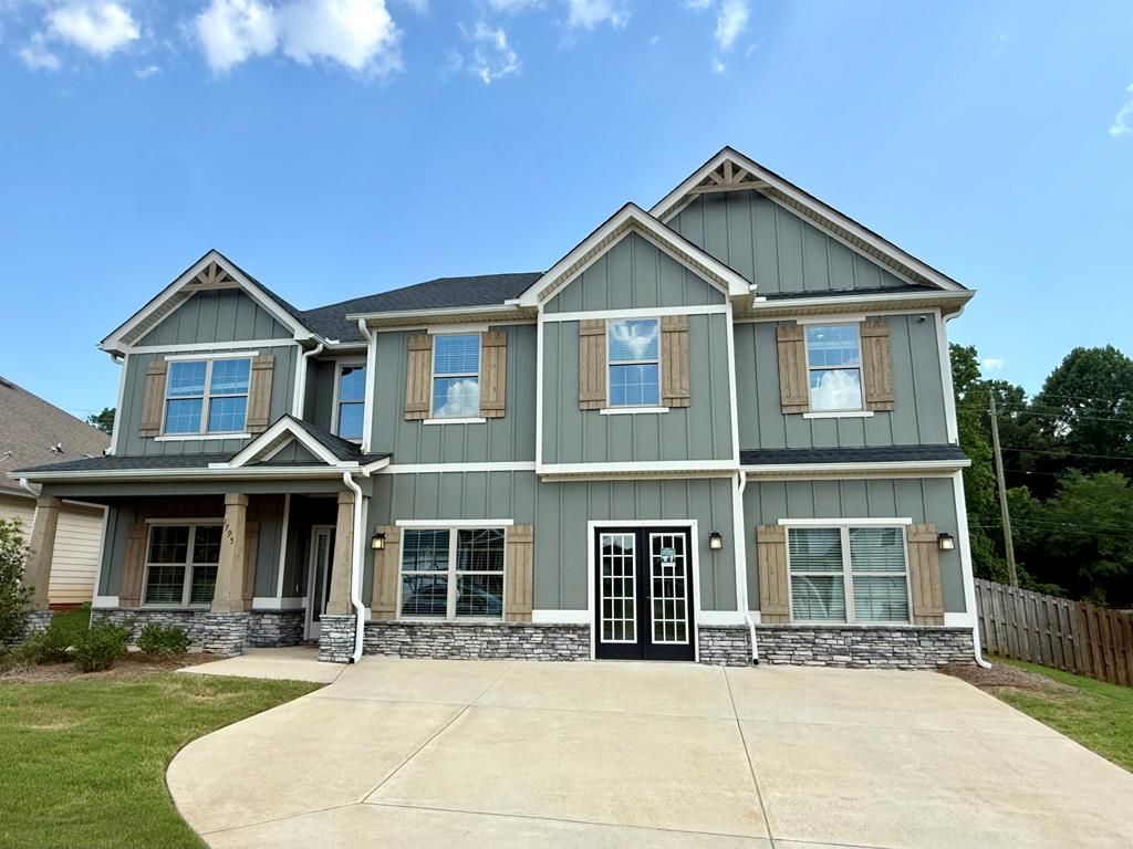 1795 Solamere Court, Auburn, AL 36832