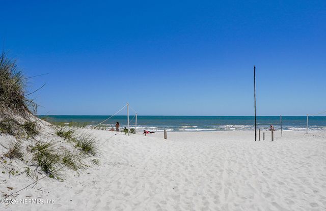 2428 SEMINOLE Road, Atlantic Beach, FL 32233