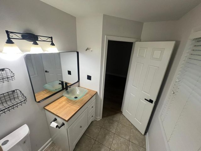 3262 SALEM Court, Aurora, IL 60504